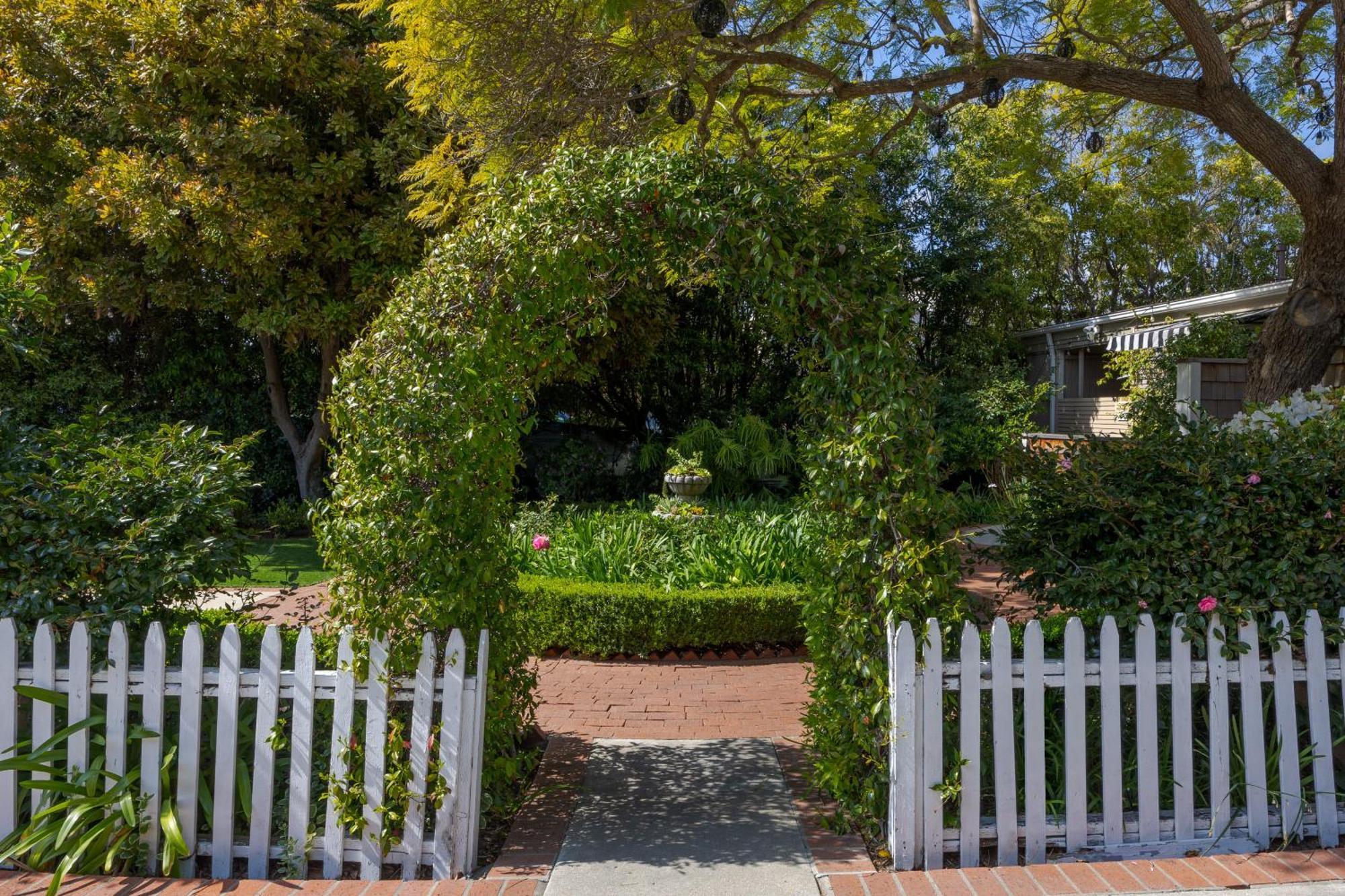 De La Vina Inn Santa Barbara Exterior photo